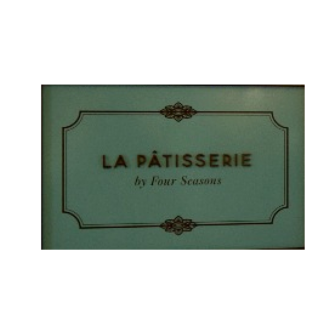outlet logo